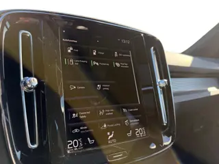 Foto 12 van Volvo XC40 T5 Recharge R-Design | Luxury Line | Dealer onderhouden