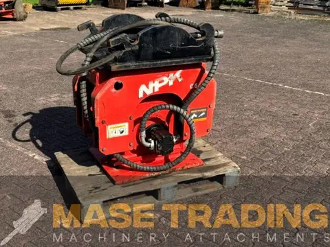 NPK C6 | Trilblok | Verdichter | 780KG | 12 - 22 TON