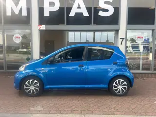 Foto 16 van Toyota Aygo 1.0 VVT-i Comfort |Airco|NAP|5DRS|Nw.APK|EL.Ramen