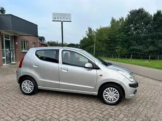 Foto 15 van Nissan Pixo 1.0 Acenta // Airco // APK 28-5-2027