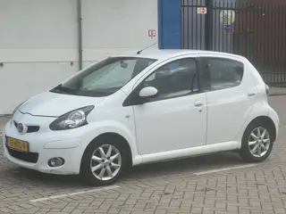 Foto 19 van Toyota Aygo 1.0-12V Access