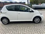 Foto 23 van Toyota Aygo 1.0-12V Access