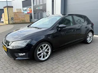 Foto 13 van Seat LEON 1.4 TSI FR LED | PDC | CRUISE | AIRCO | DRIVE SELECT |