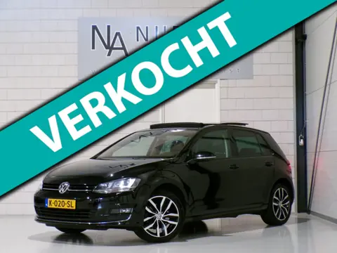 Volkswagen Golf 1.4 TSI ACT Highline "Automaat" Pano Stoelverwarming Trekhaak Xenon-LED Massage-stoe