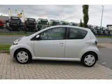 Foto 30 van Toyota Aygo 1.0-12V Comfort Airco