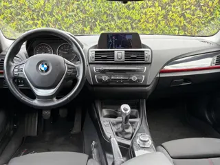Foto 17 van BMW 1-serie 116i Sport/Navi/Trekhaak/NAP