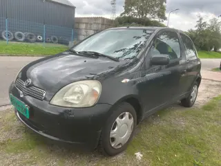 Toyota Yaris 1.0-16V VVT-i Sol