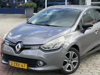 Foto 11 van Renault Clio 0.9 TCe ECO Night&Day | PDC | Cruise | Rijklaar met beurt & garantie!