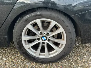 Foto 14 van BMW 3-serie Gran Turismo 330i Centennial High Executive Adaptief Cruise Lane Assist Nieuwe Banden Ze