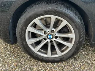 Foto 13 van BMW 3-serie Gran Turismo 330i Centennial High Executive Adaptief Cruise Lane Assist Nieuwe Banden Ze