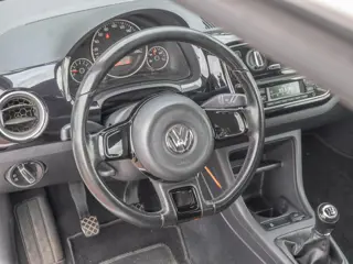 Foto 16 van Volkswagen Up! 1.0 high up! BlueMotion | Airco