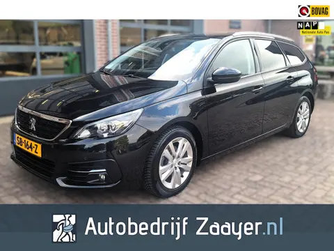 Peugeot 308 SW 1.2 PureTech Blue Lease Executive