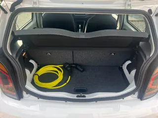 Foto 17 van Volkswagen e-Up! e-up! SOH 91% camera, cruise, airco, lmv