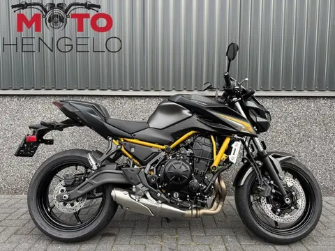 Kawasaki Z650 SPORT (bj 2026)