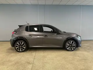 Foto 14 van Peugeot 208 1.2 PureTech GT-Line LED|CAMERA|CARPLAY|AUT