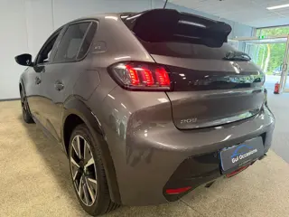 Foto 11 van Peugeot 208 1.2 PureTech GT-Line LED|CAMERA|CARPLAY|AUT