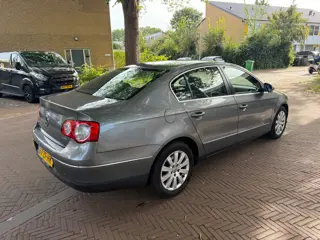 Foto 14 van Volkswagen Passat Airco / 192.000 nap / koopje
