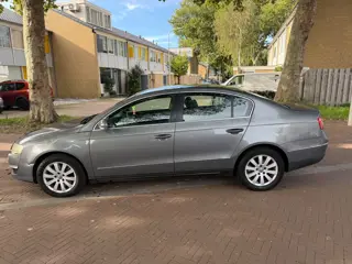 Foto 17 van Volkswagen Passat Airco / 192.000 nap / koopje