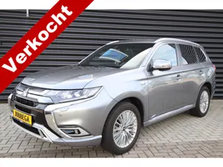 Mitsubishi Outlander 2.4 PHEV Instyle Opendak, Adaptive cruise