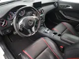 Foto 25 van Mercedes-Benz A-klasse AMG 45 4MATIC ORIG NL / DEALER OH / MILLTEK / PANORAMADAK / KUIPSTOELEN / HAR