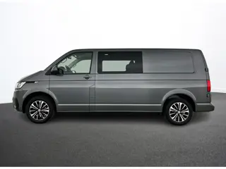 Foto 18 van Volkswagen Transporter 2.0 TDI L2H1 Automaat Dubbele Cabine Airco Cruise Control Navigatie Parkeerse