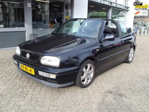 Volkswagen Golf Cabriolet 1.8