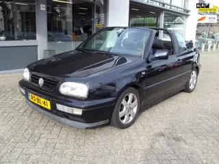 Foto 20 van Volkswagen Golf Cabriolet 1.8