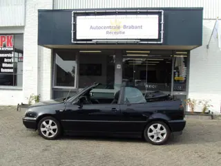 Foto 19 van Volkswagen Golf Cabriolet 1.8