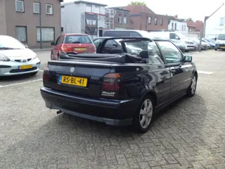 Foto 15 van Volkswagen Golf Cabriolet 1.8