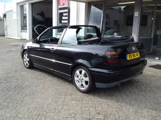 Foto 13 van Volkswagen Golf Cabriolet 1.8