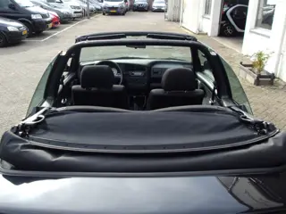 Foto 12 van Volkswagen Golf Cabriolet 1.8