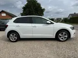 Foto 26 van Volkswagen Polo 1.0 TSI Highline Business Automaat | Carplay | PDC | Stoel VW | LM | Trekhaak