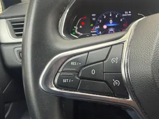 Foto 19 van Renault Captur 140PK Edition One, Trekhaak, Bose geluid & Full led