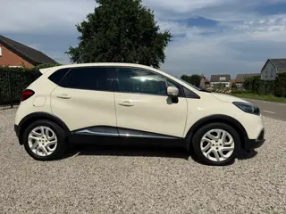 Foto 16 van Renault Captur 1.2 TCe Dynamique Automaat | Camera | Navi | Trekhaak