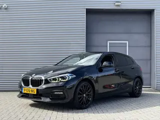 BMW 1-serie 118i Business Edition I Aut. I Sport-Line I Clima I Carplay