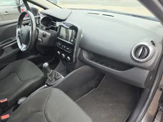 Foto 17 van Renault Clio Estate 1.5 dCi ECO Night&Day