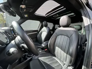 Foto 12 van MINI Countryman 2.0 John Cooper Works ALL4 Chili | Automaat | Panodak | HUD | Harman Kardon | Camera