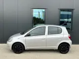 Foto 28 van Toyota Yaris 1.3 VVT-i Luna | 5-drs | Airco | Dealer onderhouden.