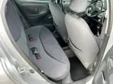 Foto 30 van Toyota Yaris 1.3 VVT-i Luna | 5-drs | Airco | Dealer onderhouden.