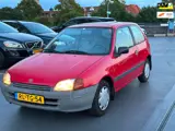 Foto 21 van Toyota Starlet 1.3-16V XLi GTSi Automaat Dakraam Zeer Nette Auto Rijdt Top