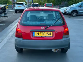 Foto 16 van Toyota Starlet 1.3-16V XLi GTSi Automaat Dakraam Zeer Nette Auto Rijdt Top