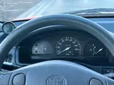 Foto 24 van Toyota Starlet 1.3-16V XLi GTSi Automaat Dakraam Zeer Nette Auto Rijdt Top