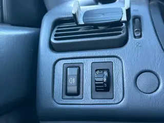 Foto 12 van Toyota Starlet 1.3-16V XLi GTSi Automaat Dakraam Zeer Nette Auto Rijdt Top