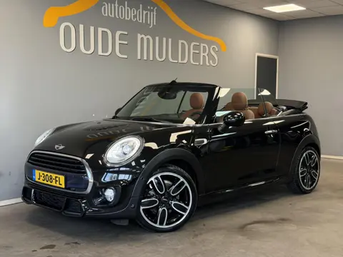 MINI Cabrio 1.5 Cooper Cabrio JCW | Cruise | Stoelverwarming | Clima | Elektrische kap | Navi | Brui