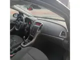 Foto 28 van Opel Astra 1.6 Sport