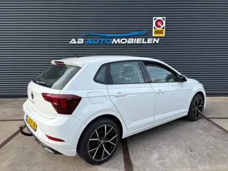 Foto 14 van Volkswagen Polo 1.0 TSI Life TREKHAAK/ CARPLAY/ PDC