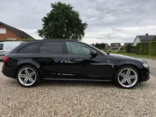 Foto 16 van Audi A4 Avant 3.0 TDI quattro Pro Line S Automaat | PanoDak | PDC | Stoel VW | 19''LM