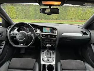 Foto 17 van Audi A4 Avant 3.0 TDI quattro Pro Line S Automaat | PanoDak | PDC | Stoel VW | 19''LM