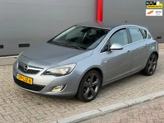 Opel Astra 1.4 Turbo Sport | nieuwe distributieriem