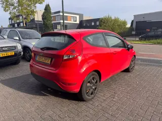 Foto 15 van Ford Fiesta 1.25 Limited AIRCO APK APRIL 2027